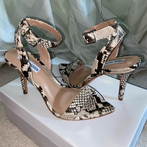 Gold Snake Heels - Picture 1 of 3